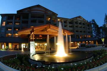The 91-room Westin Bear Mountain Victoria Resort & Spa opened in May 2006, to complement two Jack Nicklaus golf courses.