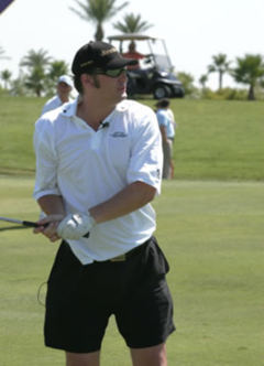 Nicknamed "The Brat," poker's Phil Hellmuth attracts as much attention on the golf course as at the table.