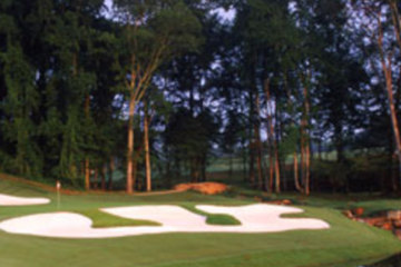 The Georgia Club may be fairly player friendly but you still have to make the shots and take some chances to score well.