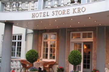 The Hotel Store Kro was, and still is, used to host royal gatherings. 