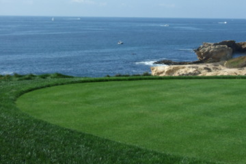 Pelican Hill's South Course boasts great ocean views.