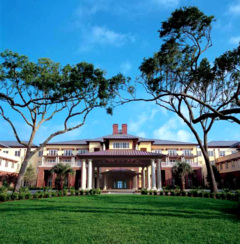 The Sanctuary Hotel at the Kiawah Island Golf Resort is within steps of the beach.