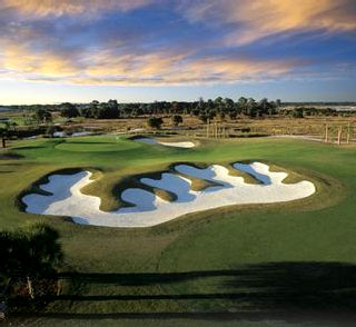 At the Venetian Golf and River Club, architect Chip Powell designed a course that rewards the bold.