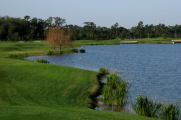 Want to hit the golf ball over this lake? Think about it first and find a spot for the ball to land.