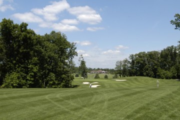 The fairways are average but the rough forgiving at Twin Lakes' Lakes Course, according to reader reviewer Robert Fajkoski.
