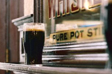 Can't we all just get along at Dublin's pubs? One reader thinks so.