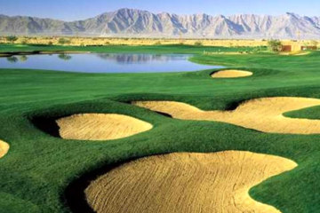 Reader has nothing but good things to say about Whirlwind Golf Club outside Phoenix.