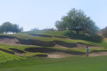 Phantom Horse's "Jailhouse Steps" bunkers can be punishing, but not as punishing as being stuck in meetings.