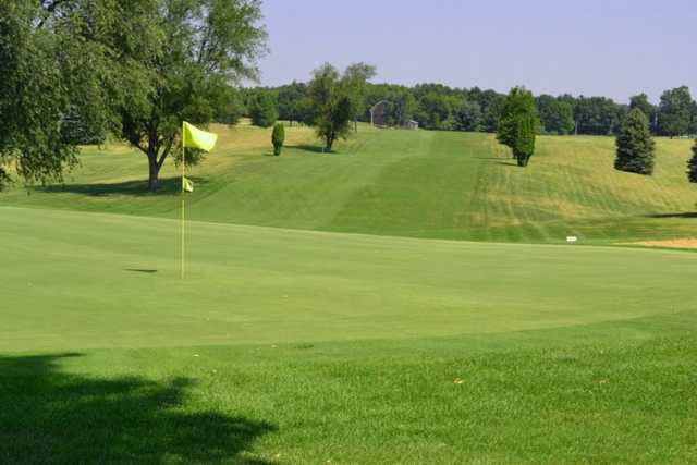 maple hill golf