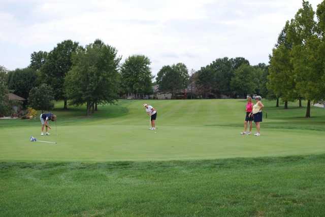 Lakewood Oaks Golf Club in Lees Summit, Missouri, USA ... Lakewood Oaks Golf Club in Lees Summit, Missouri, USA ...